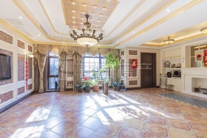 北京润泽庄园4室2厅315.5平低楼层/共1层