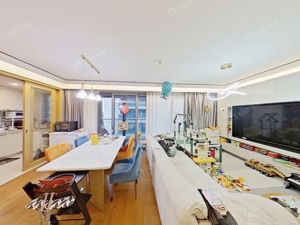 杭州融创金成江南府4室2厅145.15平中楼层/共26层