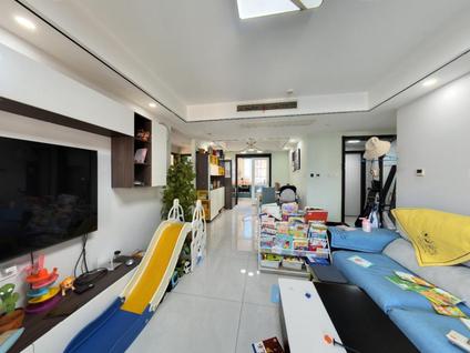 北京唐顿庄园4室1厅126.08平高楼层/共26层