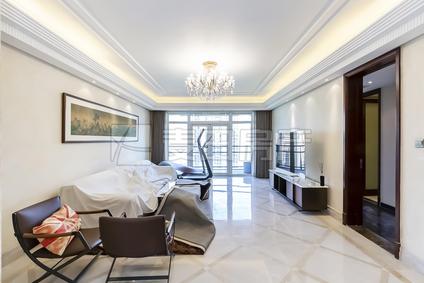 北京万达大湖公馆3室2厅216平高楼层/共25层