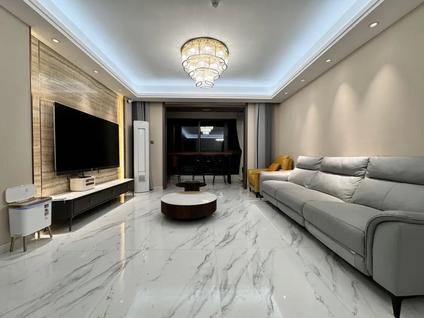 北京华润广场3室2厅97.8平中楼层/共18层