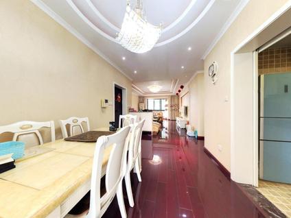 北京蓝郡3室2厅136平低楼层/共6层