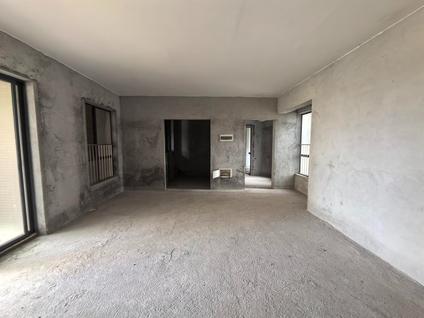 北京旭日翠澜园3室2厅118平高楼层/共32层