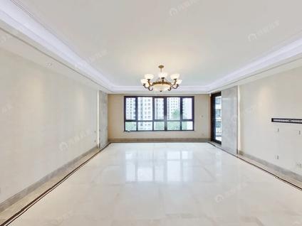 北京臻园4室2厅242.94平中楼层/共17层