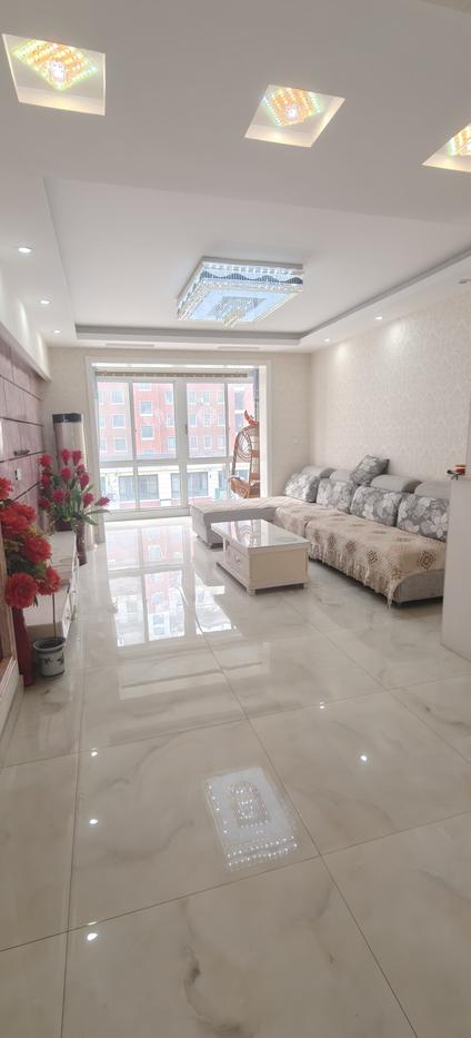 北京金牛湾都市花园3室2厅135平中楼层/共5层