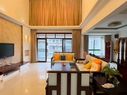 北京金钻广场小区5室5厅220.52平高楼层/共7层