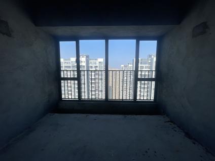 江门博富名苑4室2厅138.38平高楼层/共32层