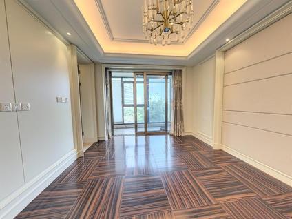 北京翠屏滟紫台4室3厅261.73平低楼层/共11层