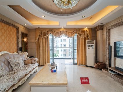 江门中天国际花园5室2厅178平中楼层/共11层