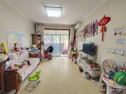 青岛兴悦华城2室2厅92.87平低楼层/共12层