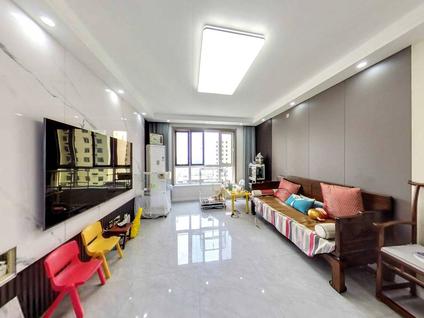 北京印象青城3室2厅142平高楼层/共13层