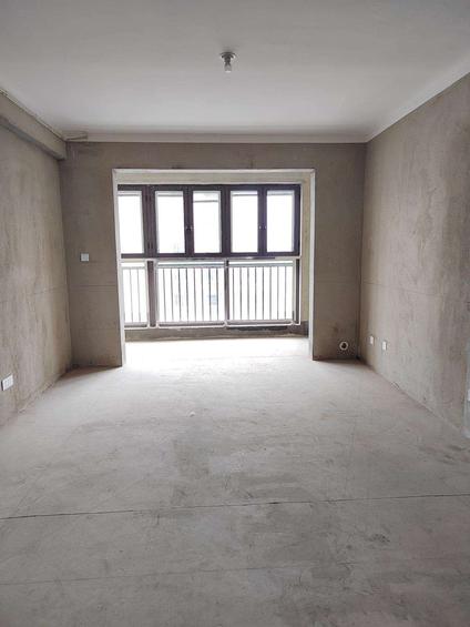 北京金御文昌3室2厅125平低楼层/共17层