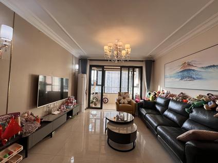 北京恒大翡翠华庭3室2厅129.84平低楼层/共32层