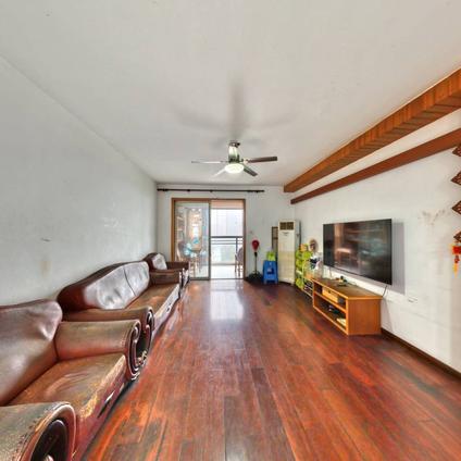 北京云河湾3室2厅126.41平中楼层/共18层