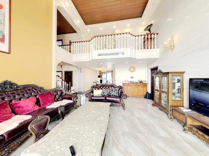 北京新景七星公馆6室3厅280.7平中楼层/共37层