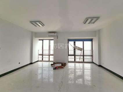 北京联发臻品1室1厅56平高楼层/共31层