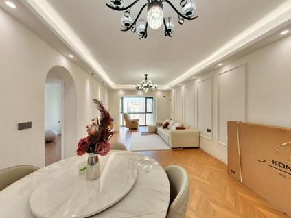 北京雅居乐御龙山(金色果岭)4室2厅121.65平高楼层/共32层