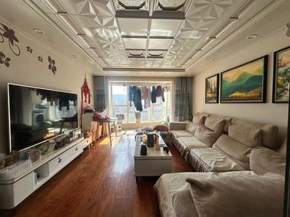 北京海宏一号C区3室2厅137.1平高楼层/共34层