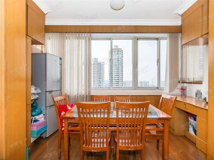 北京申桂公寓3室2厅130.23平低楼层/共24层