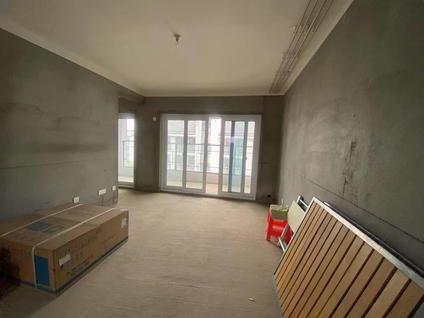 淮安云荷雅居3室2厅111平高楼层/共6层
