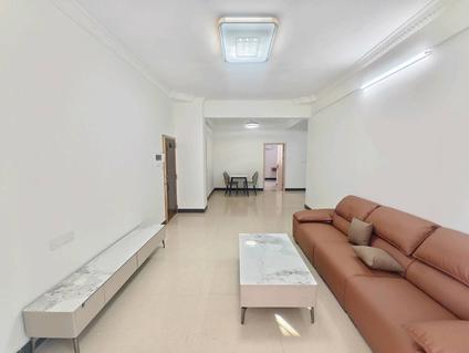 北京松鹤广场3室2厅120平中楼层/共8层