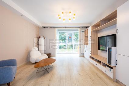 北京润枫水尚(东区)2室2厅128平低楼层/共16层