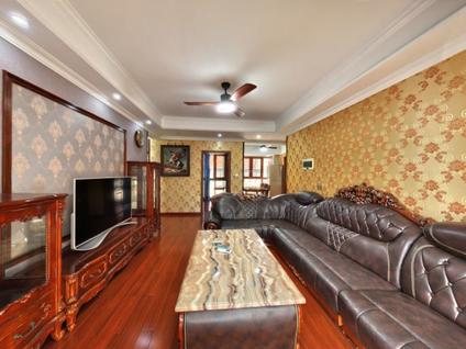 北京君康家园3室2厅106.17平低楼层/共18层