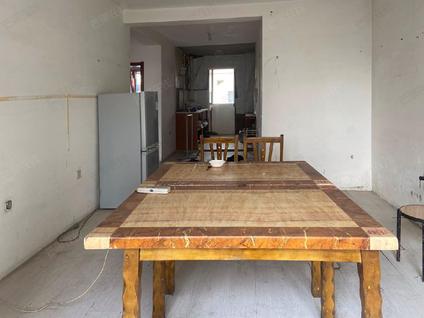 北京望湖丽园2室1厅66平低楼层/共18层