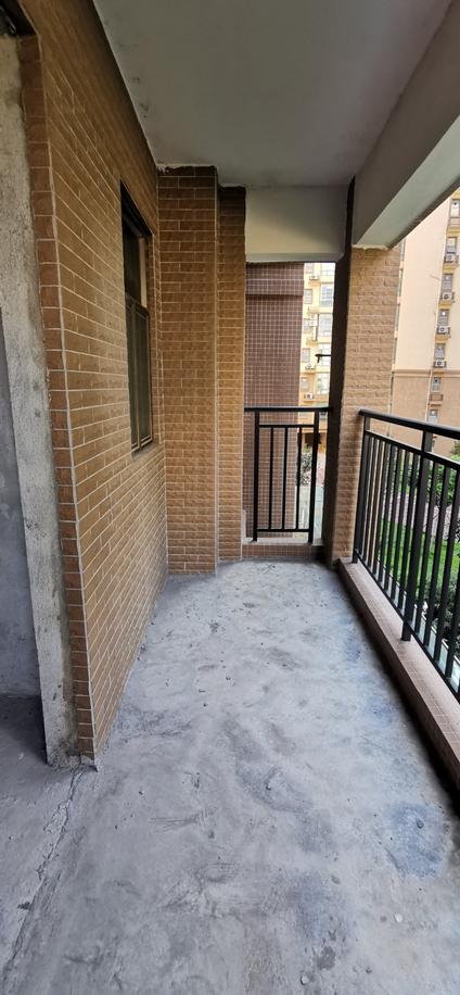 北京雅逸尚都3室2厅120平低楼层/共33层