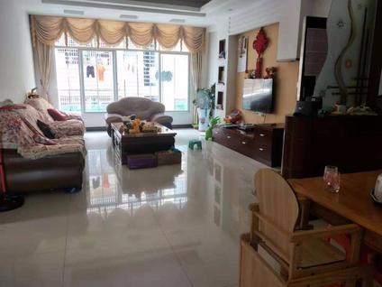 北京桂圆一区4室2厅133平高楼层/共8层