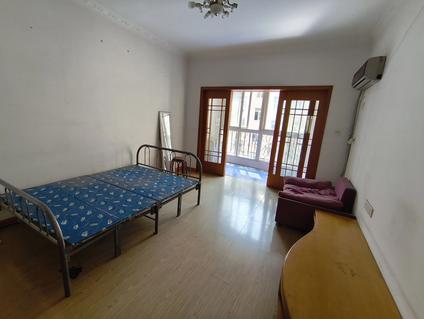 北京南方花园(C组团)3室2厅105平中楼层/共6层