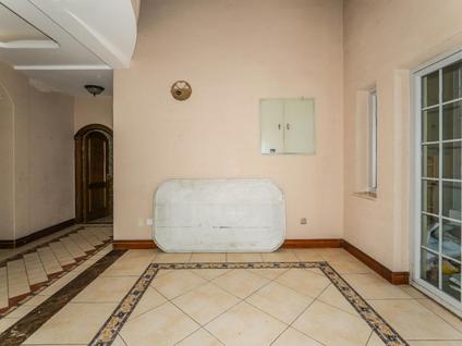 北京绿城玫瑰园7室2厅252.35平低楼层/共2层