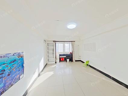 北京华严北里(四号院)3室1厅78.18平高楼层/共6层