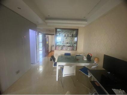 北京金轩嘉园2室2厅89平低楼层/共20层