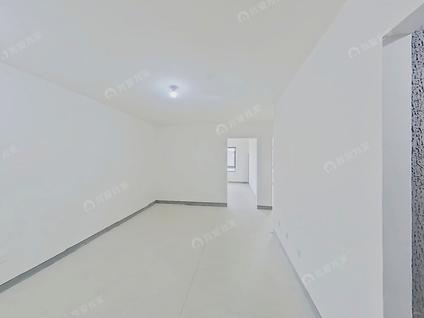 北京小关北里43号院2室1厅70.98平中楼层/共18层