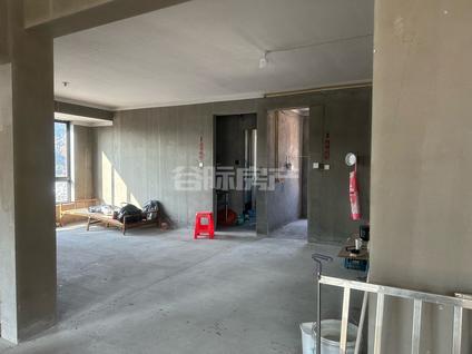 北京中梁国宾天下3室2厅122平高楼层/共23层