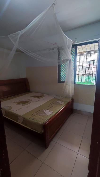 江门景三新村3室2厅60.8平低楼层/共8层