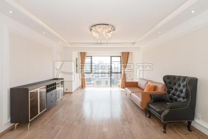 北京领秀新硅谷(CD区)3室2厅142.51平高楼层/共9层