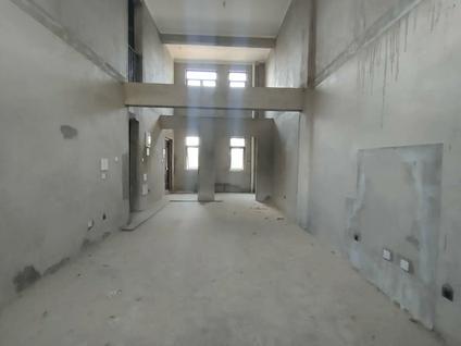 北京锦艺伊顿小镇3室2厅139.18平低楼层/共15层