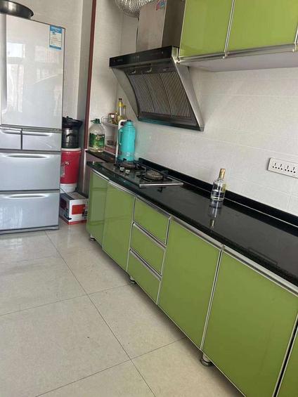 北京新梅苑A区2室2厅108平高楼层/共11层