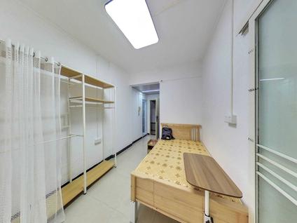 广州南越雅轩1室1厅28平低楼层/共9层