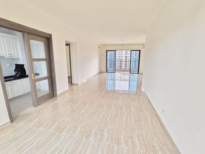 江门碧桂园(骏景湾天汇)4室2厅171平高楼层/共32层