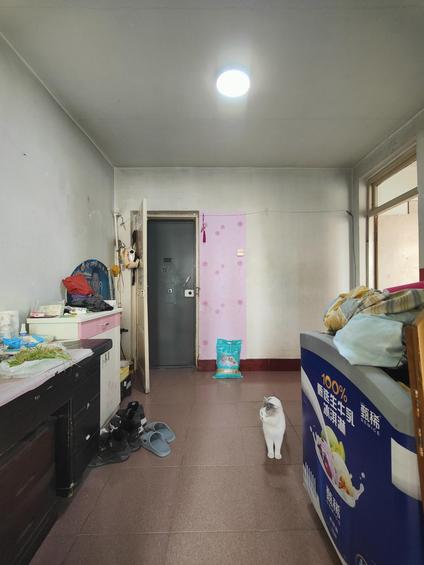 北京亚麻小区2室1厅39平高楼层/共6层