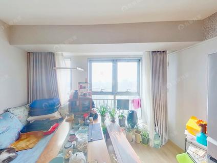 北京三里屯SOHO公寓4室1厅182.02平高楼层/共28层