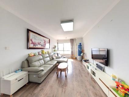 北京保利春天里4室2厅96.06平中楼层/共27层