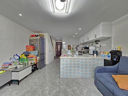 北京中邦欢乐颂2室1厅44.7平低楼层/共32层