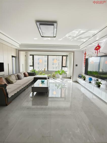 北京泰丰小镇3室2厅133平中楼层/共18层