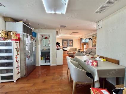 北京金日世家3室2厅135.7平中楼层/共26层