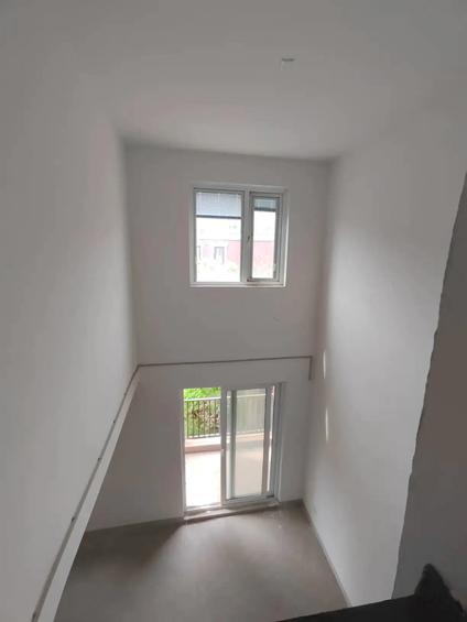 北京银城一方山4室2厅163平中楼层/共4层