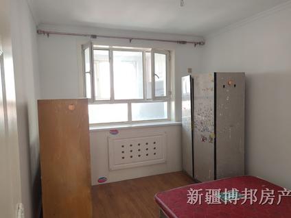 乌鲁木齐瑞祥花苑(西区)2室2厅73平高楼层/共6层